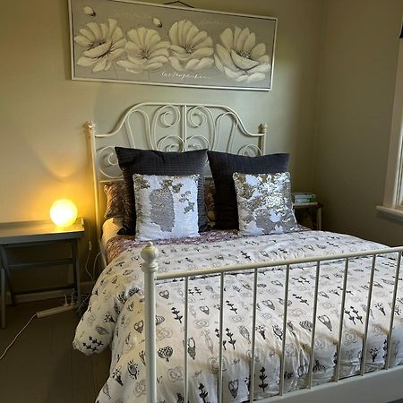 Bush Retreat Farm Stay 2 Bedroom Guest Suite Gelliondale Kültér fotó